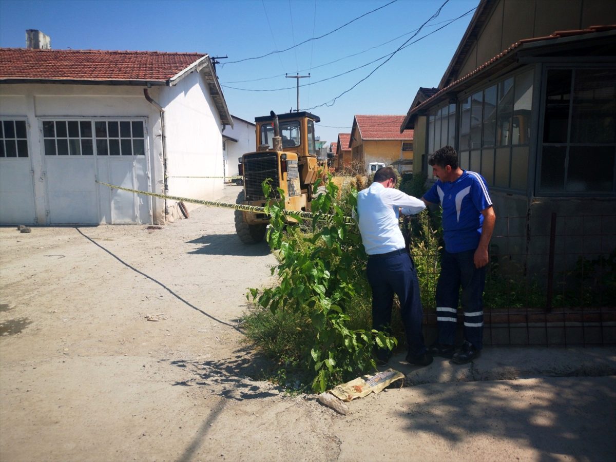 Hava bastığı lastiğin patlaması sonucu öldü