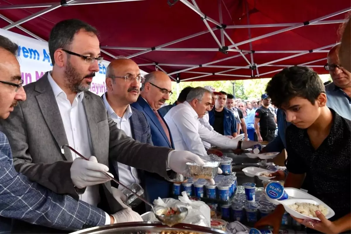 Kanuni Sultan Süleyman vefatının yıldönümünde anıldı