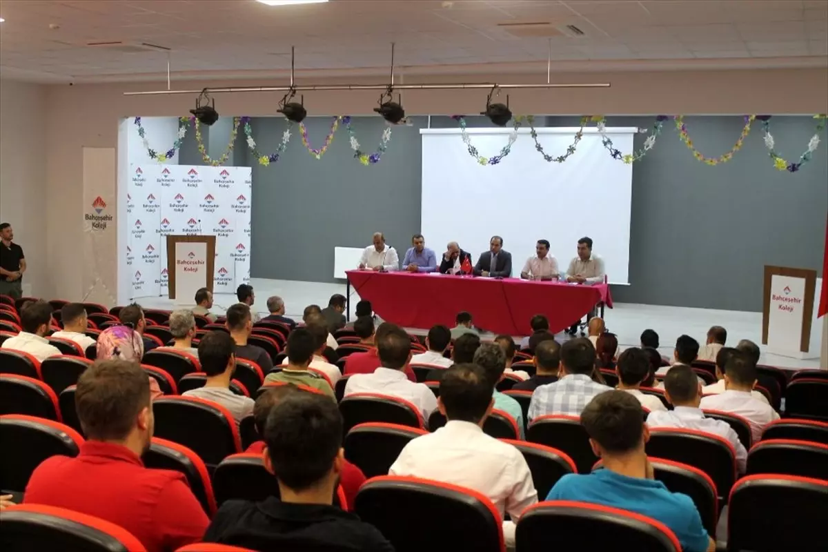 Silopi\'de 2019-2020 eğitim öğretim yılı toplantısı