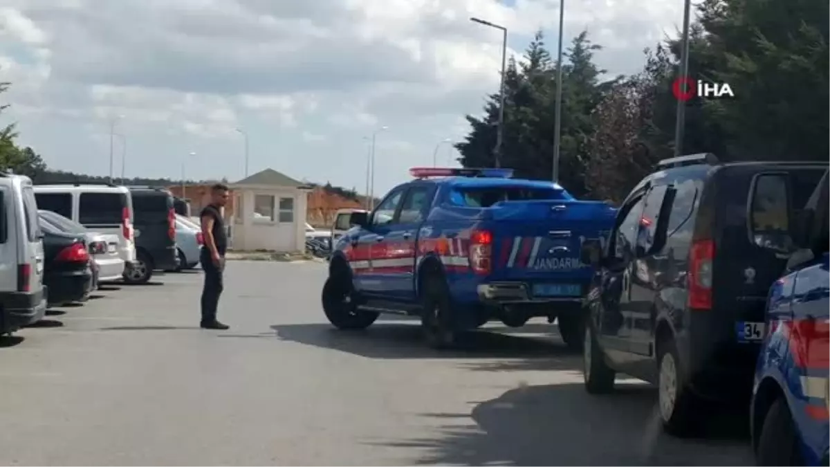 Tıra arkadan çarpan motosikletli jandarma şehit oldu