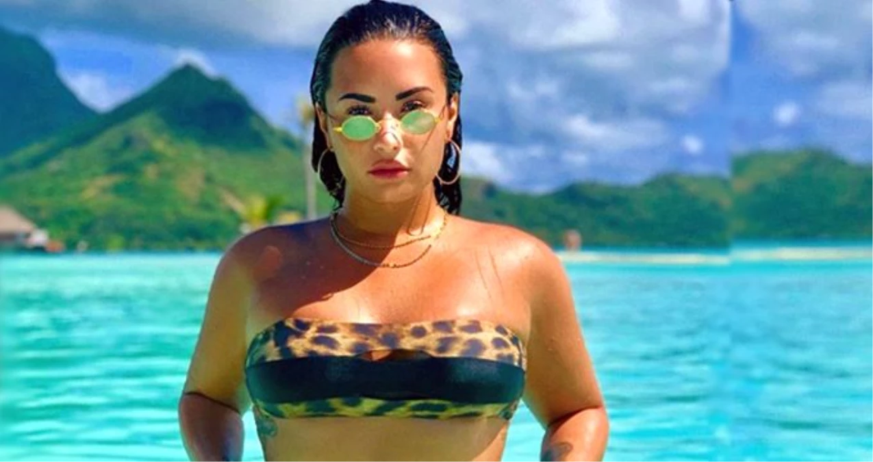 Ünlü şarkıcı Demi Lovato, "Bıktım" diyerek selülitli fotoğrafını paylaştı