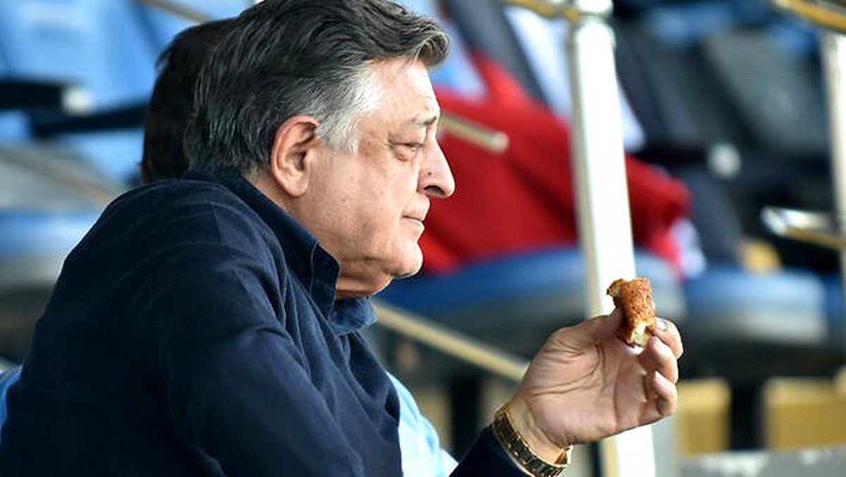 Yılmaz Vural\'dan VAR patlaması: "Yahu kardeşim bakıyoruz görüyoruz işte