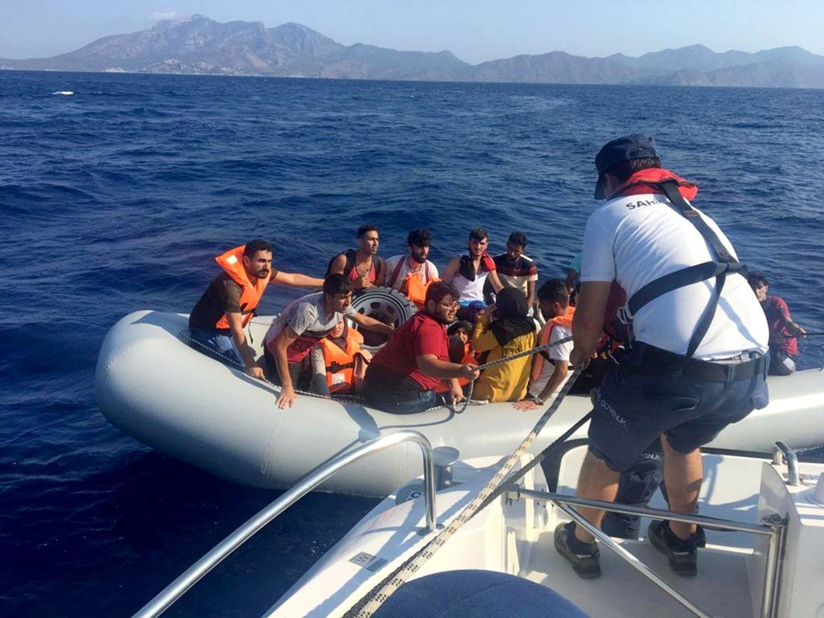 Datça\'da 28 göçmen yakalandı