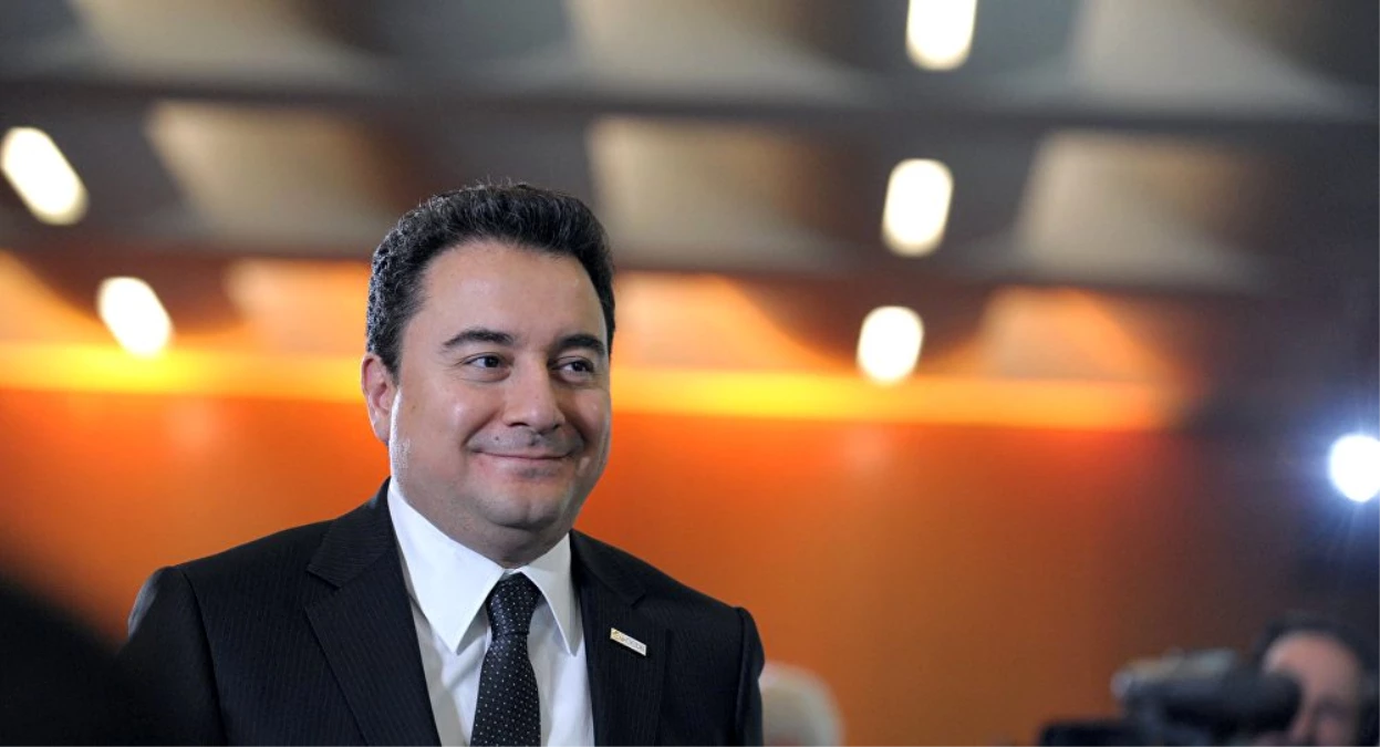 Fehmi Koru, Ali Babacan\'ın partisi için tarih verip yer alacak isimleri açıkladı