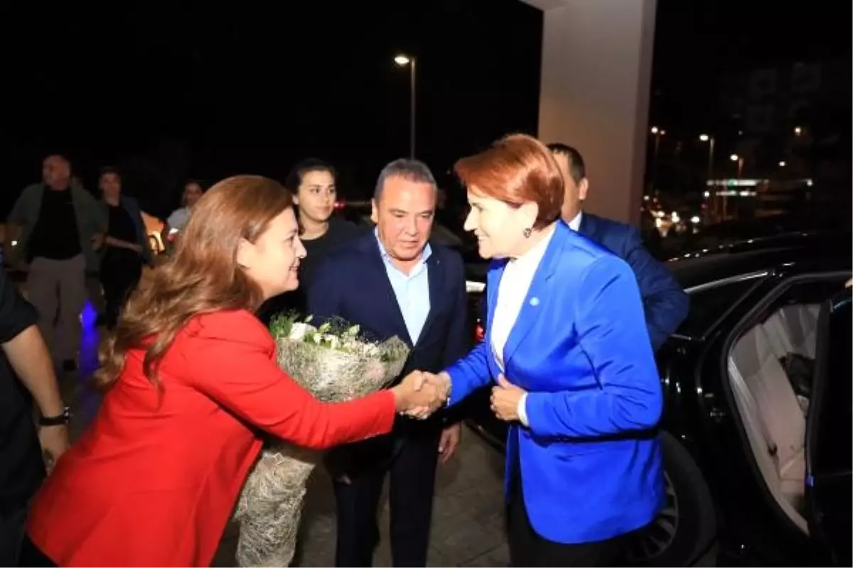 Akşener: istanbul ve ankara\'ya kayyum atanması çılgınlığına cumhurbaşkanı izin vermez (2)