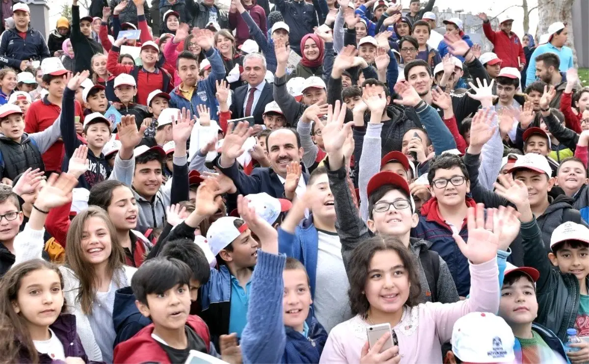 Başkan Altay: "Yeni eğitim öğretim yılı hayırlı olsun"