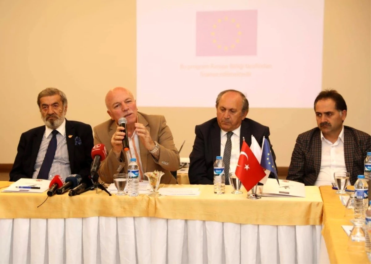 \'Demokrasi İçin Medya Programı\'nın 5. Durum Değerlendirme Toplantısı Erzurum\'da yapıldı