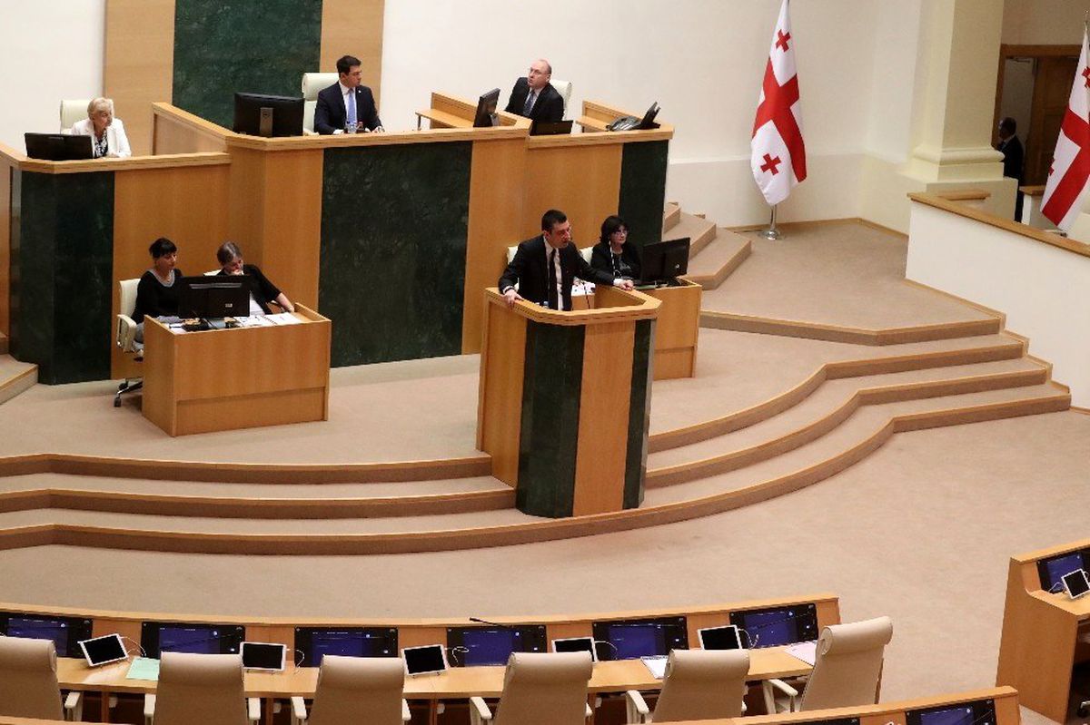 Gürcistan\'da hükümet güvenoyu aldı