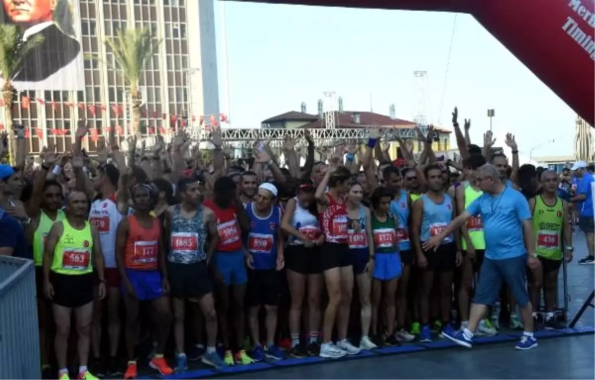 İzmir\'de 9 eylül yarı maratonu heyecanı