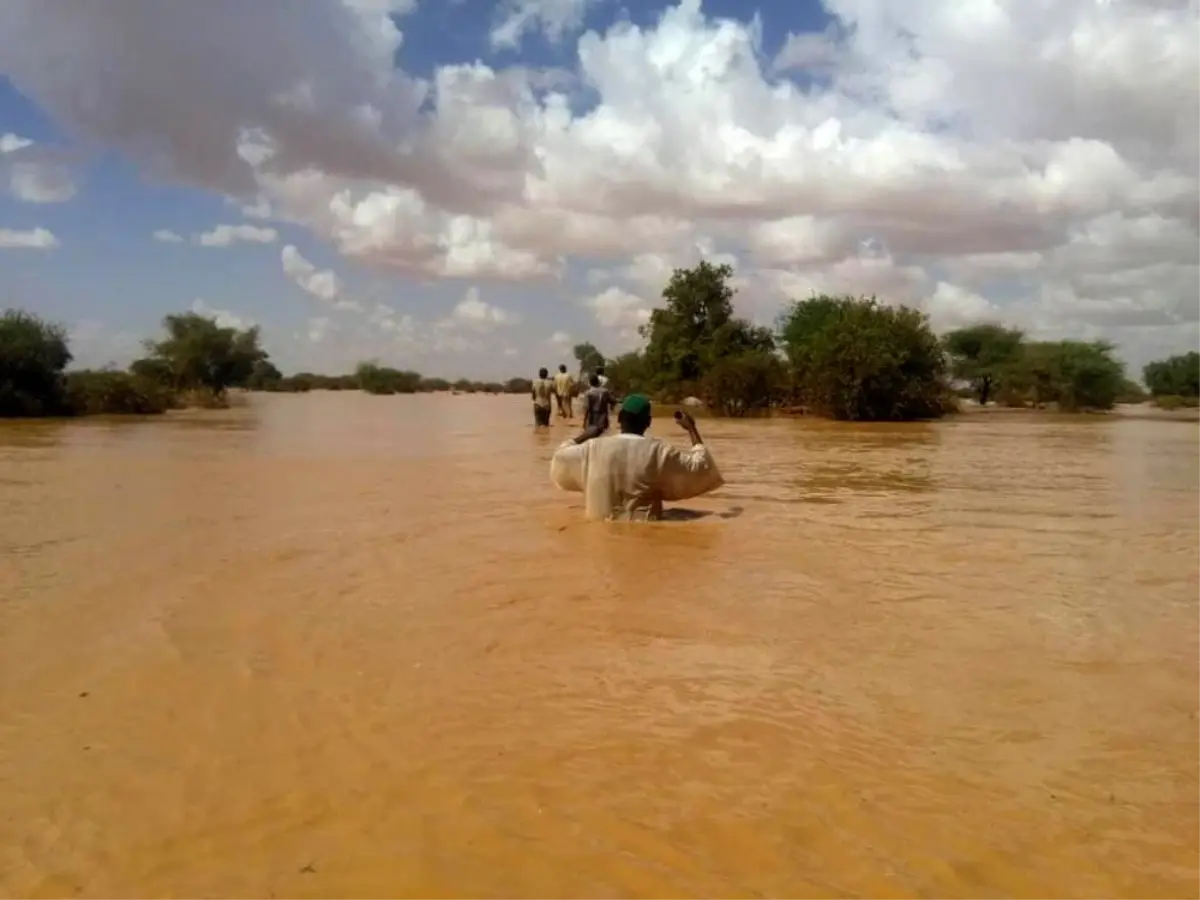 Türkiye\'den sel mağduru Sudan halkına yardım eli