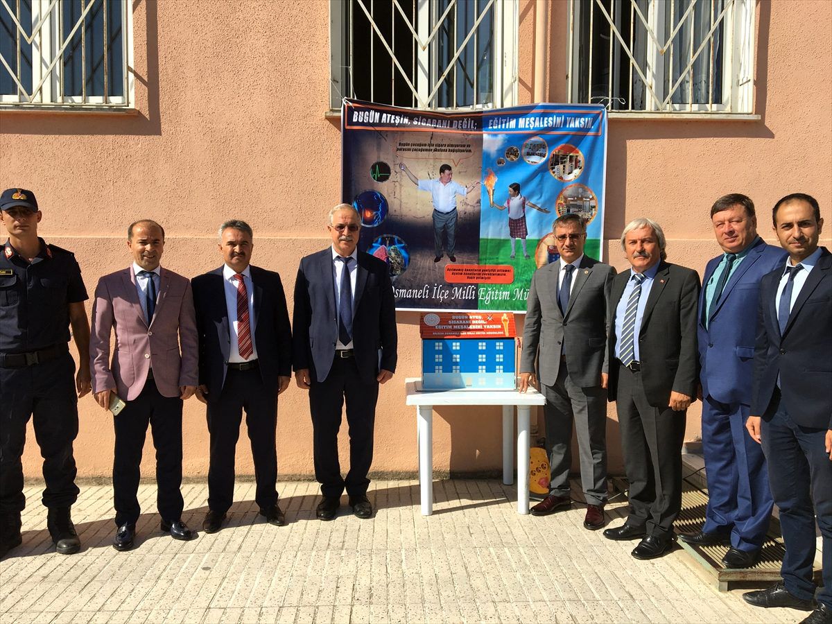 "Bugün ateşiniz sigarayı değil eğitim meşalesini yaksın"