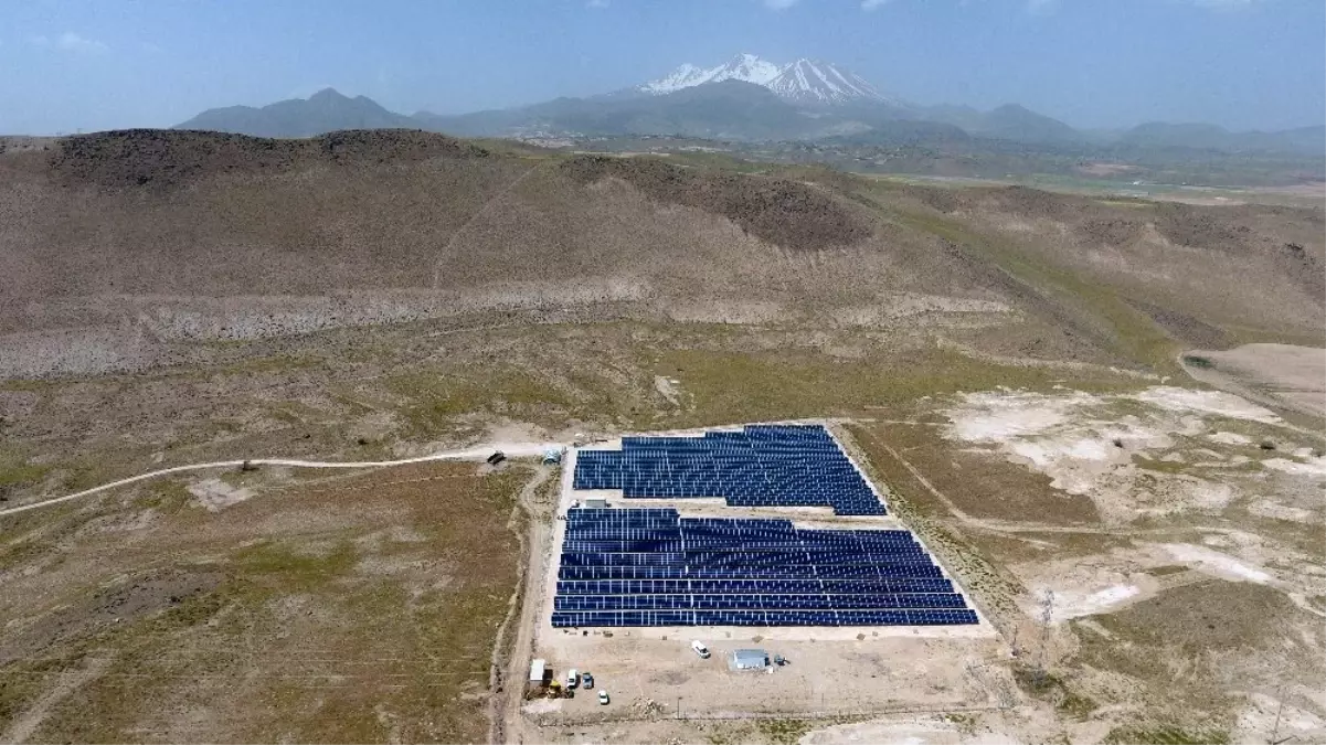 Develi Belediyesi Güneş Enerji Santrali Kayseri Geneli Üretimde Zirvede