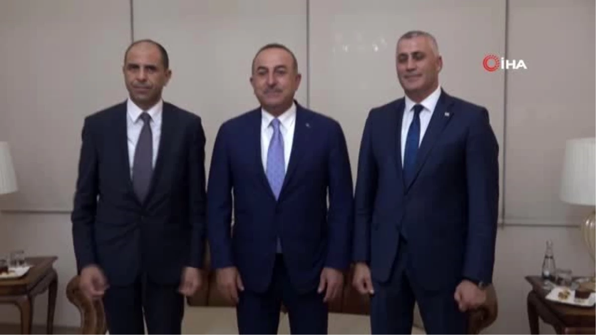 Dışişleri Bakanı Çavuşoğlu, mevkidaşı Özersay\'la görüştü