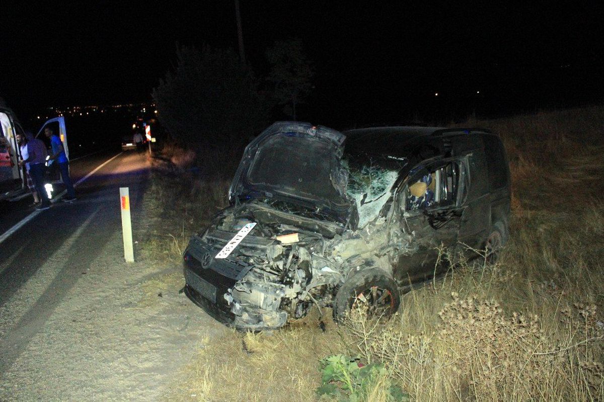 Elazığ\'da trafik kazası: 4 yaralı