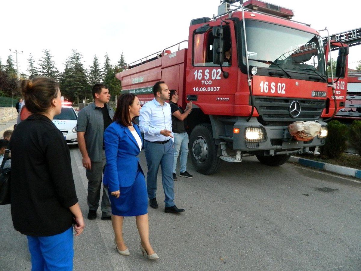 Fabrikada çıkan yangın korkuttu