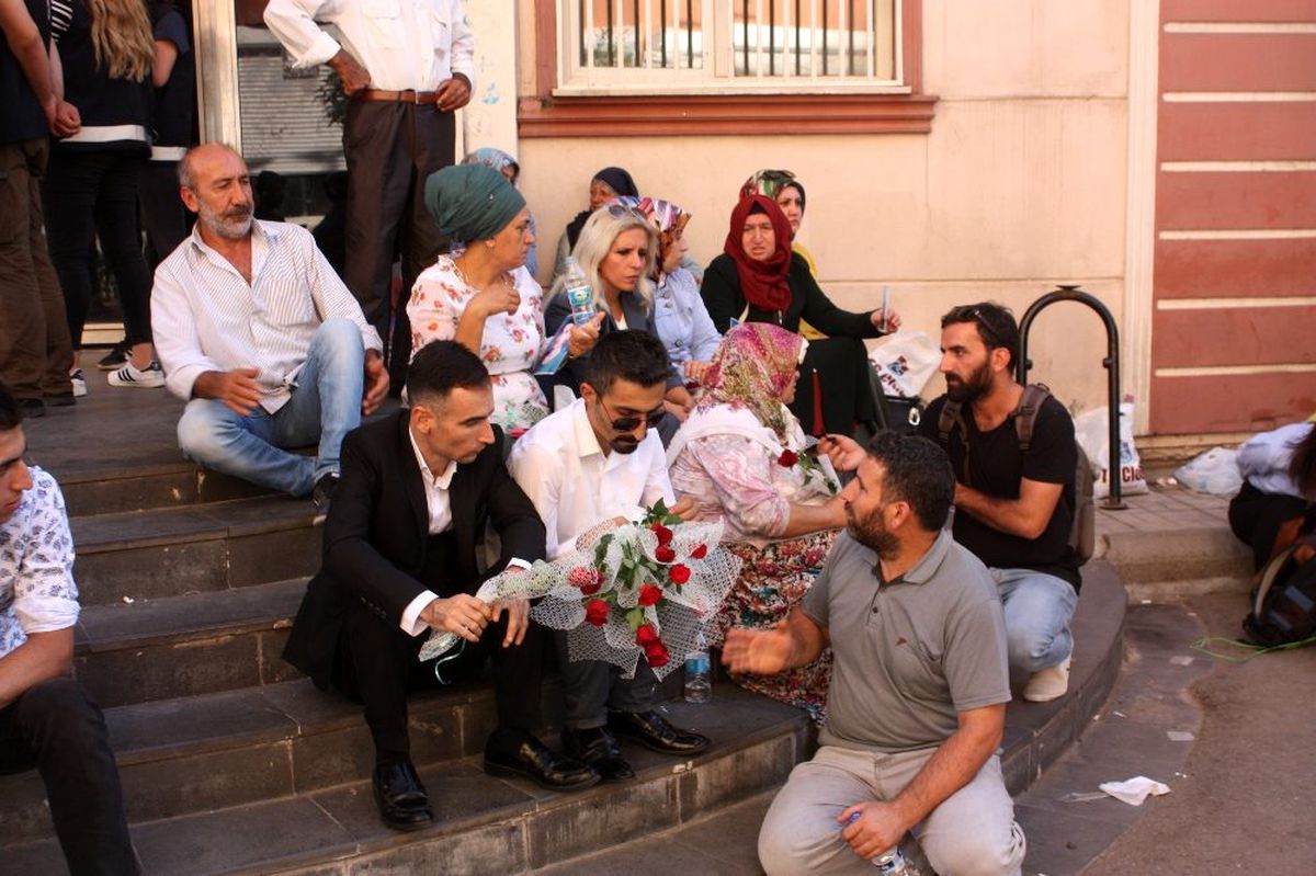 HDP önünde eylem yapan aile sayısı 18\'e yükseldi