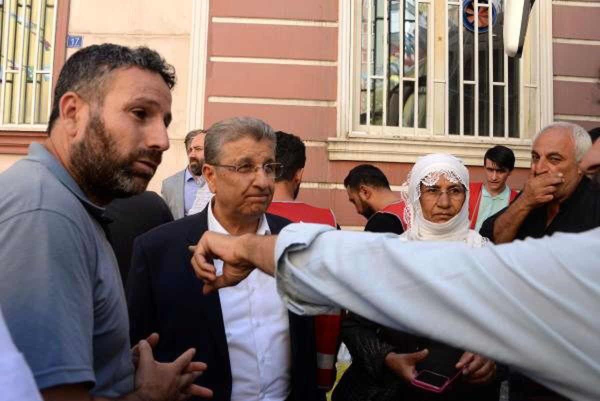 Hdp önündeki eylemde 7\'nci gün; çocuklarını isteyen aile sayısı 17\'ye çıktı (3)