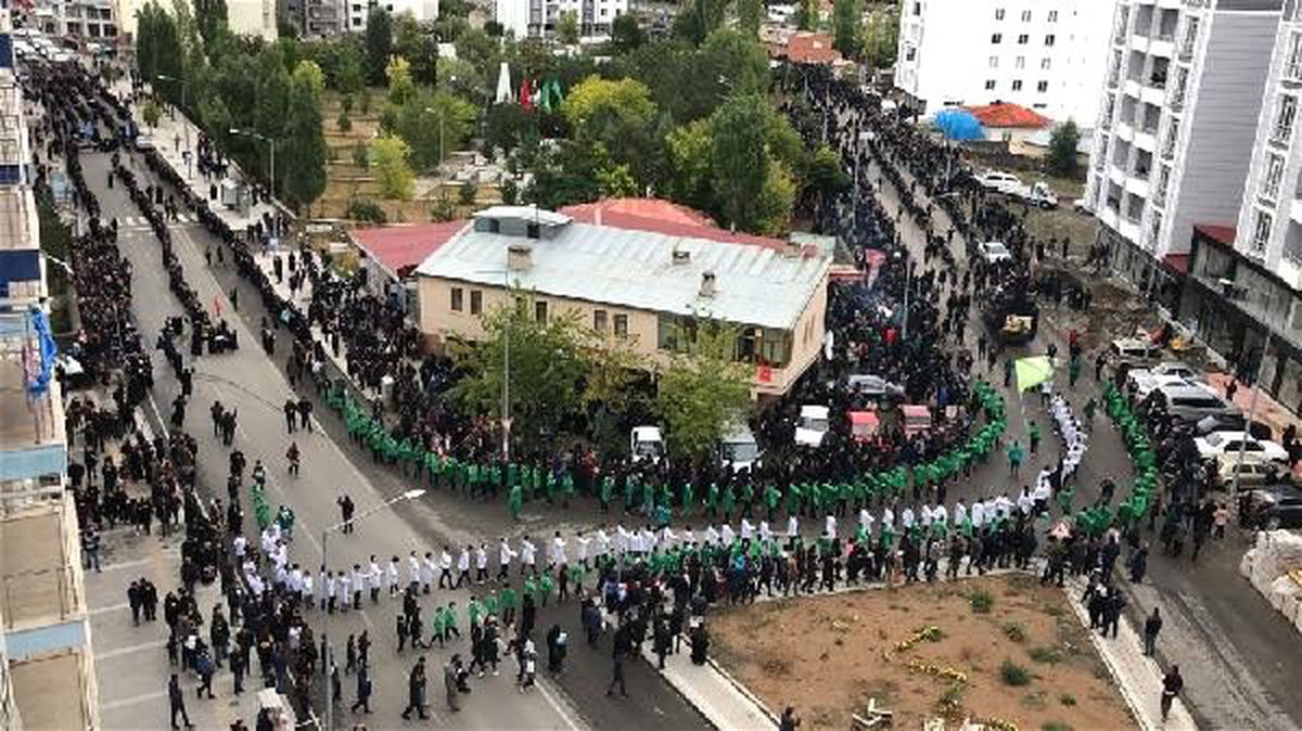 Kars\'ta kerbela şehitleri anıldı