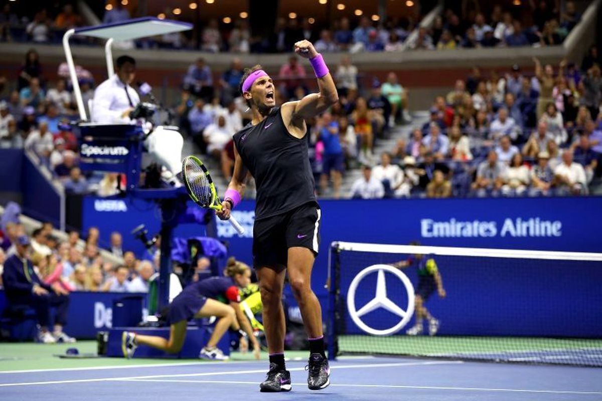 Nadal, ABD Açık Tenis Turnuvası\'nda rakibi Medvedev\'i yenerek şampiyon oldu