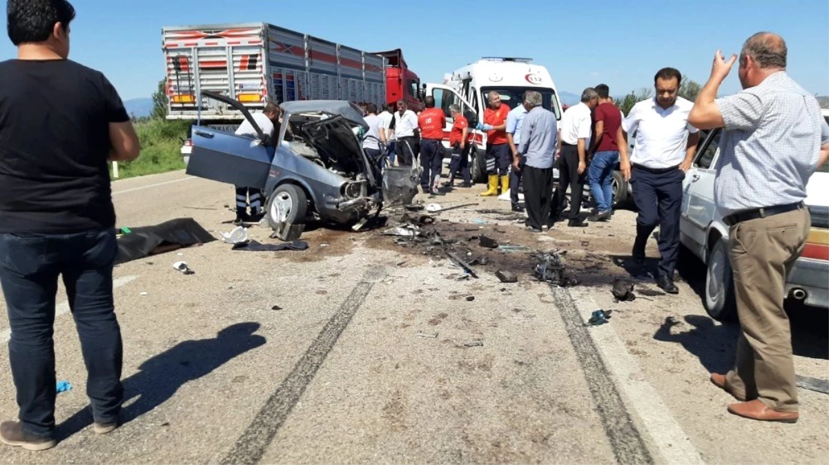 Osmaniye\'de zincirleme trafik kazası: 3 ölü, 4 yaralı