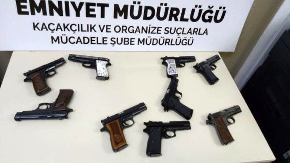 Otobüste 9 tabancayla yakalanan şüpheli tutuklandı