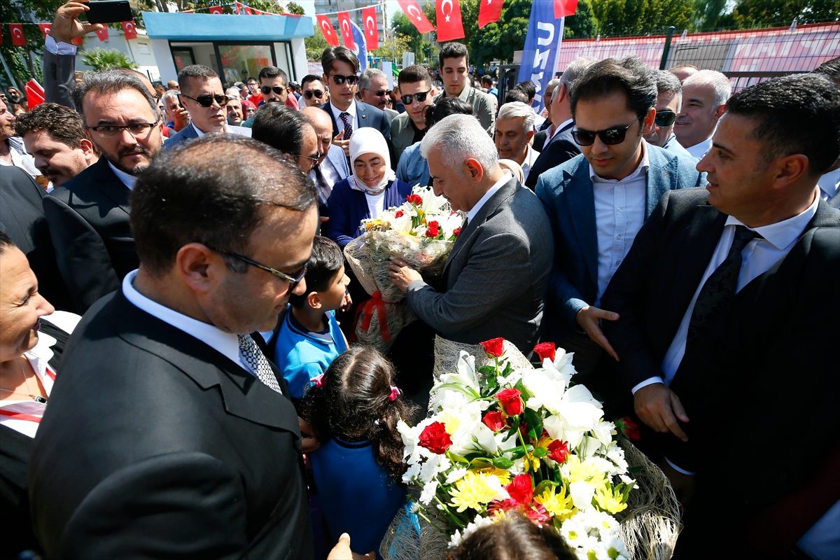 "Yangınların arkasında da alçak bölücü terör örgütü var"