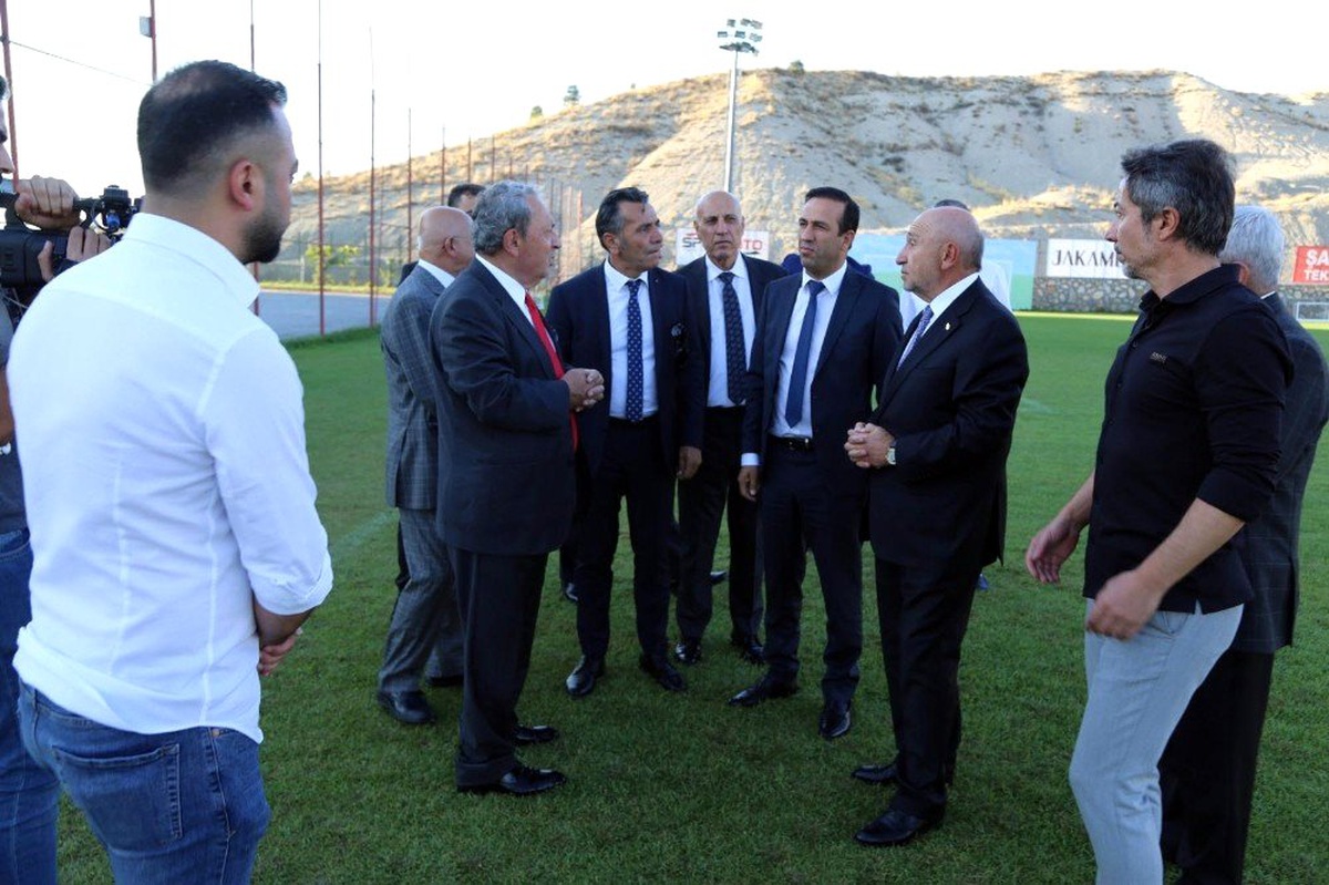 Yeni Malatyaspor\'un tesis projesine TFF Başkanı Özdemir\'den destek sözü