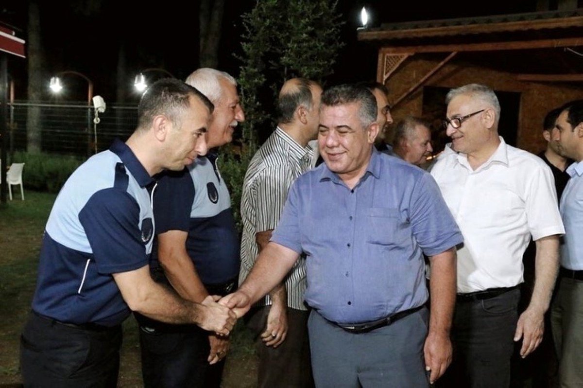 Zabıta ekipleri yemekte bir araya geldi