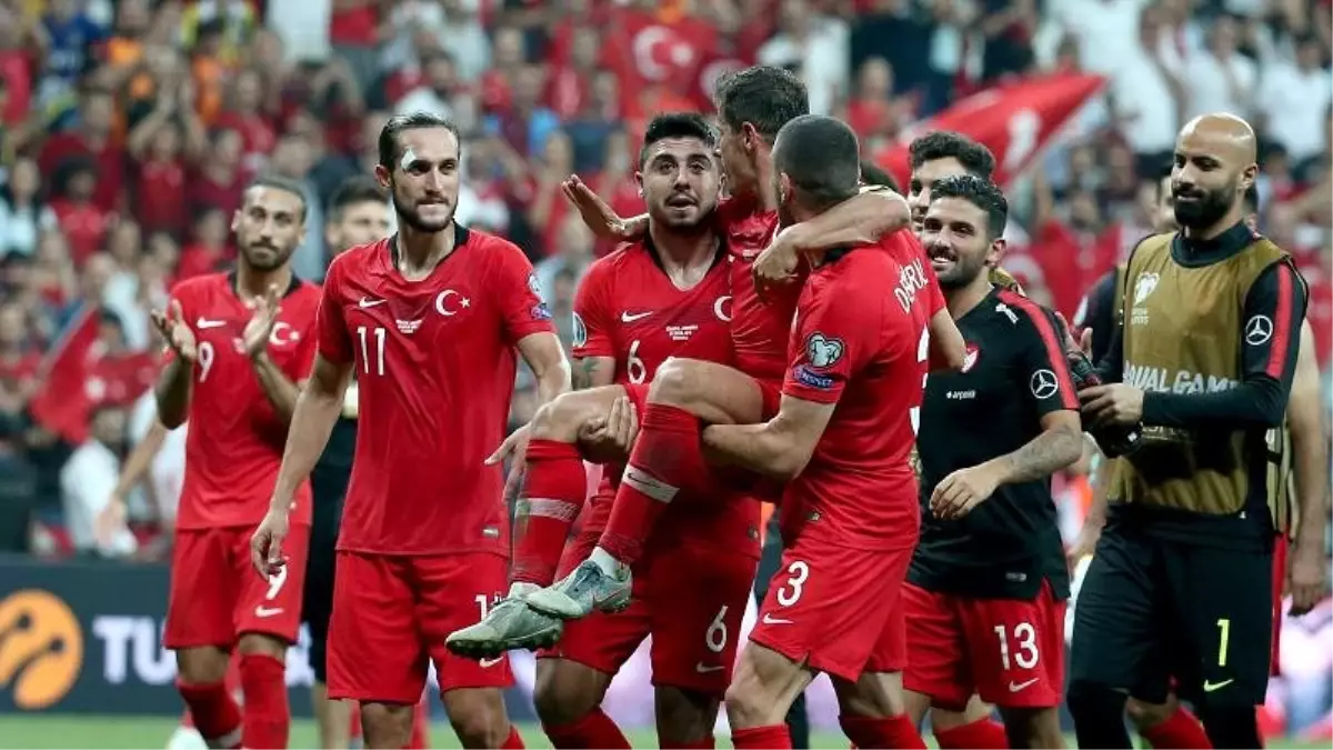 A Milli Futbol Takımı Moldova deplasmanında: Maç 21.45\'te başlayacak