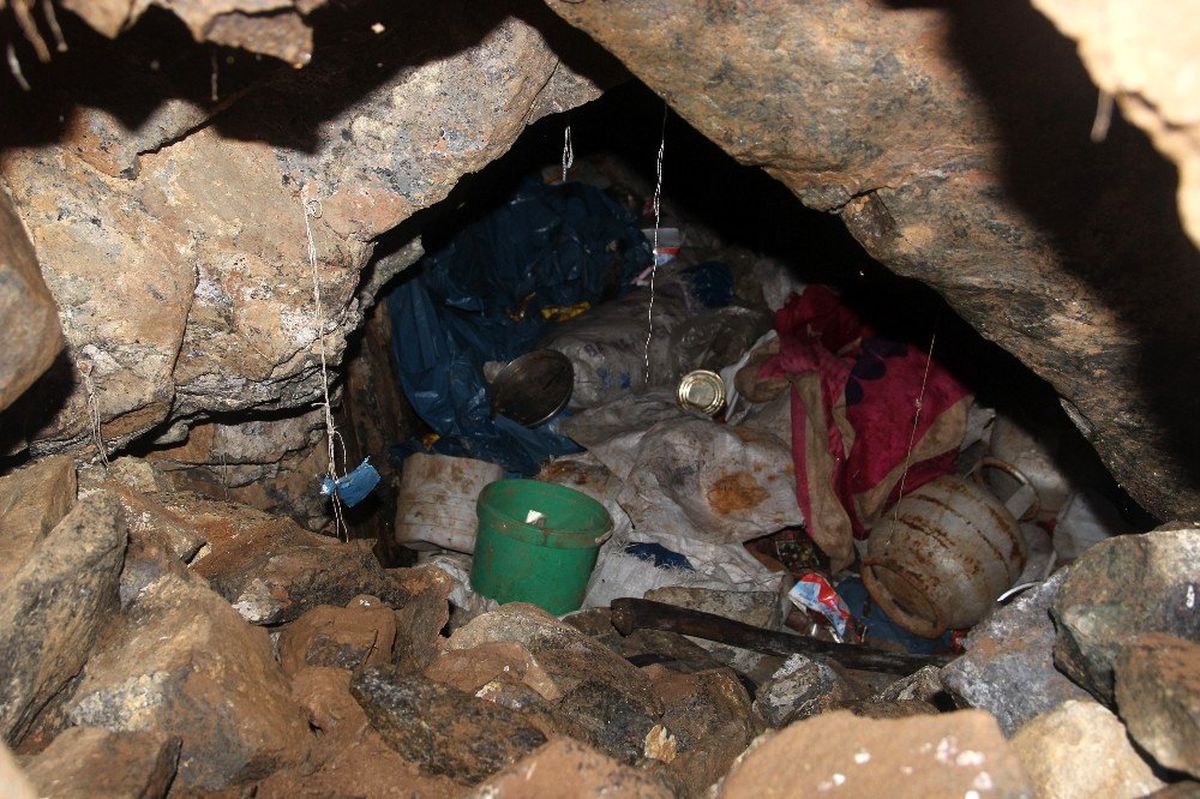Ardahan\'da terör örgütüne ait sığınak bulundu