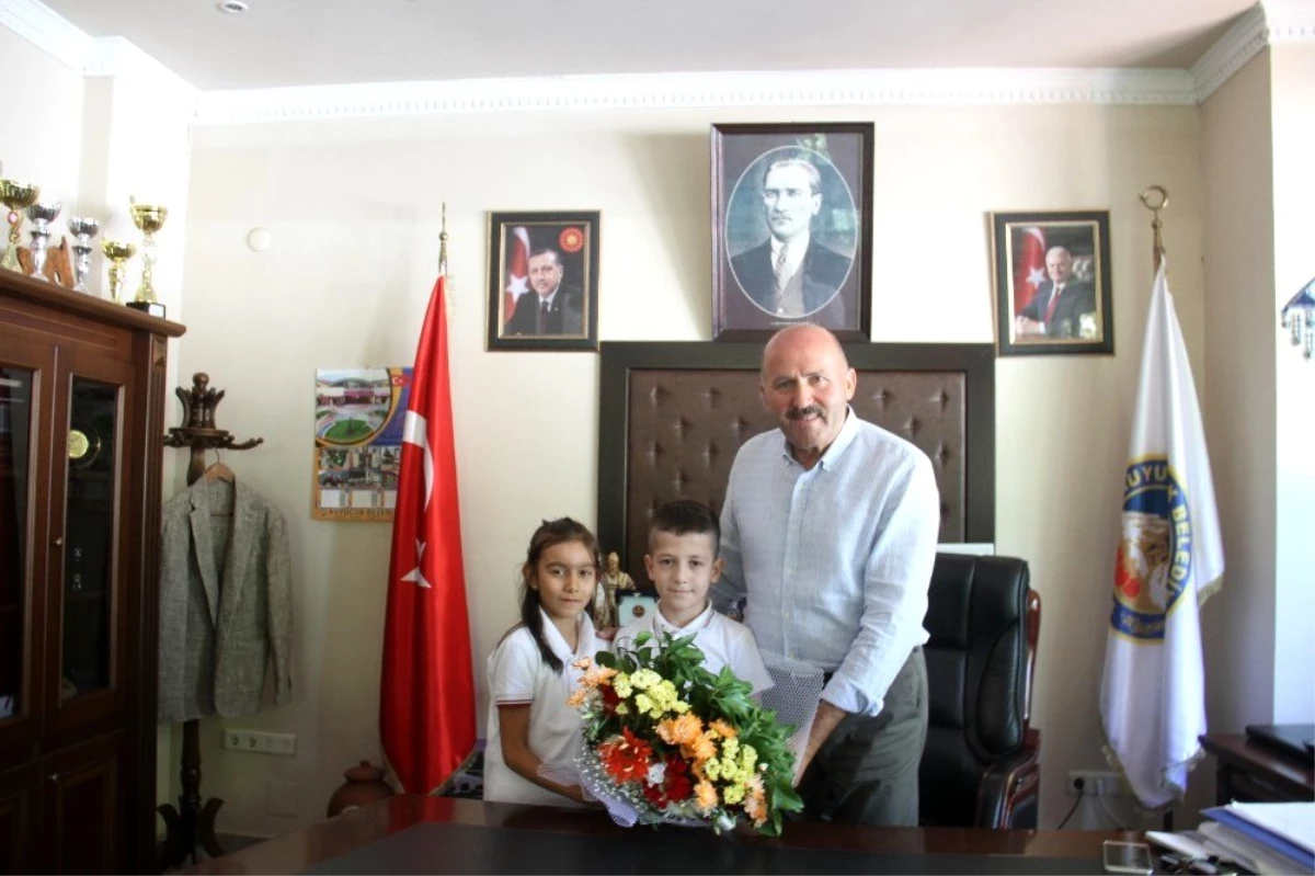 Başkan Ertürk\'e İlköğretim Haftası ziyareti