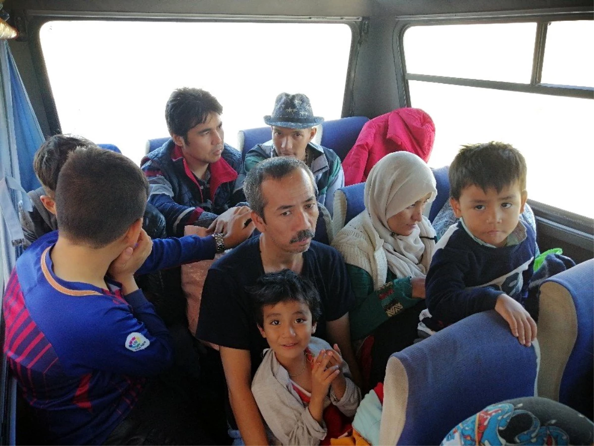 Çanakkale\'de 144 mülteci yakalandı