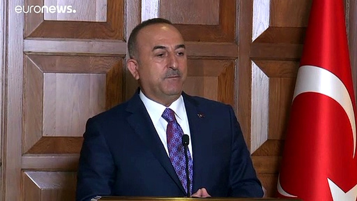 Çavuşoğlu\'ndan ABD\'ye Fırat\'ın doğusu eleştirisi: Atıldığı söylenen adımlar kozmetik adımlar