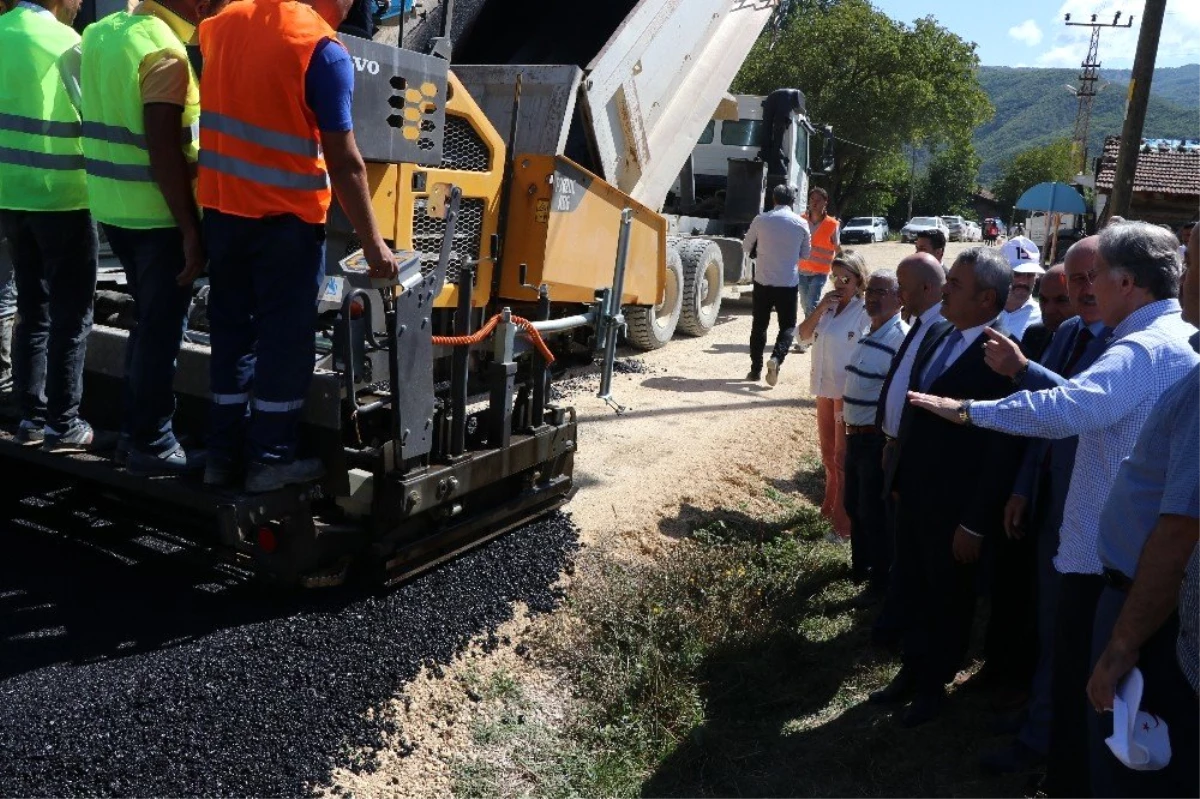 Cumhurbaşkanlığı YİK Üyesi Şahin Ovacık\'ta asfalt çalışmalarını inceledi