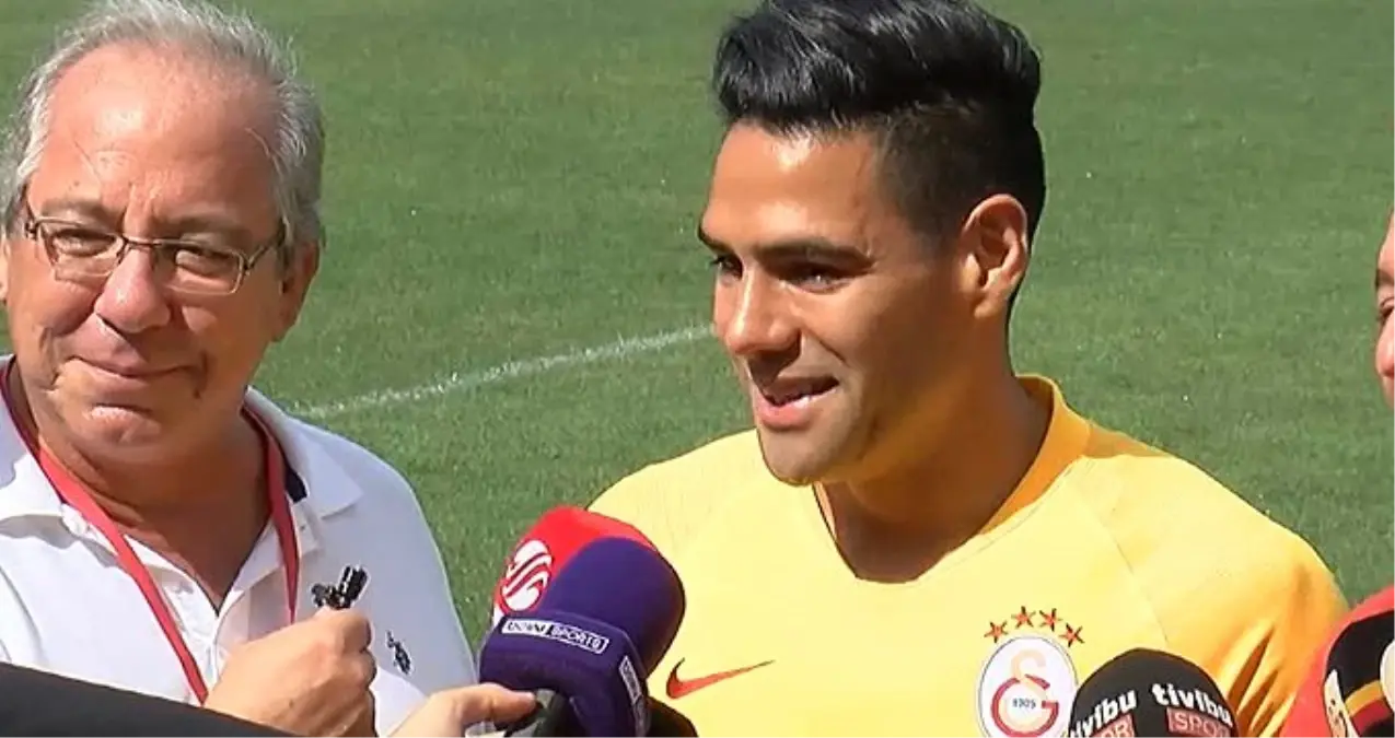 Falcao ilk röportajında Türkçe konuştu