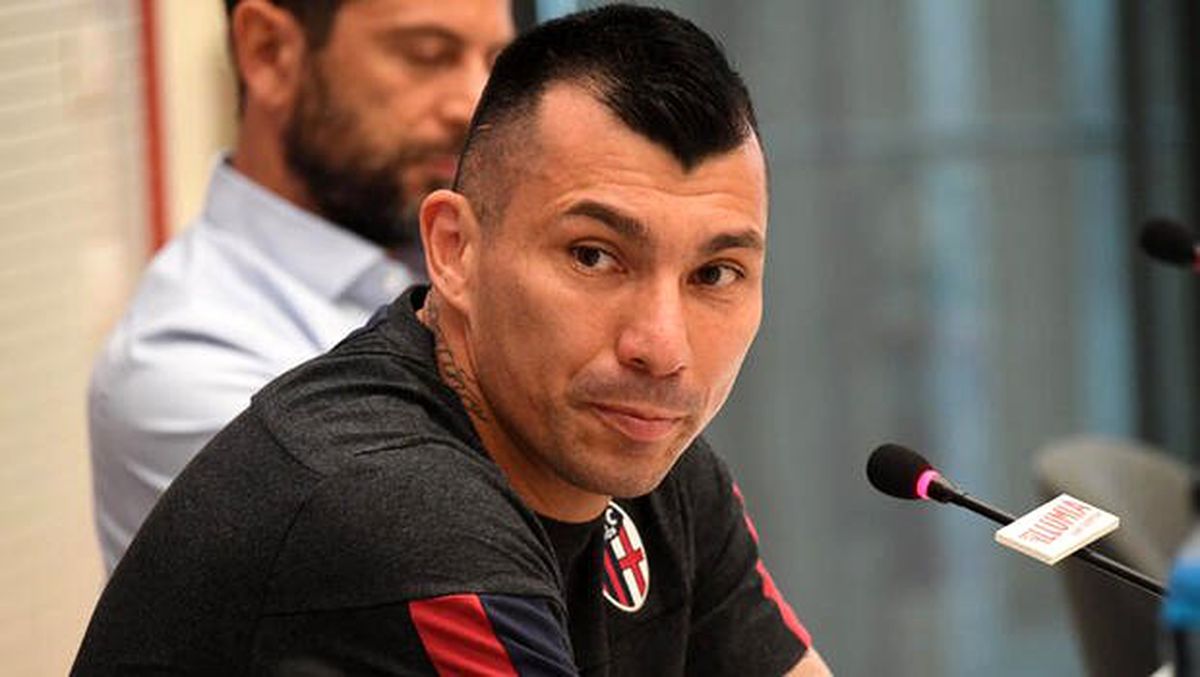 Gary Medel: "Beşiktaş\'tan ayrıldım; çünkü..."