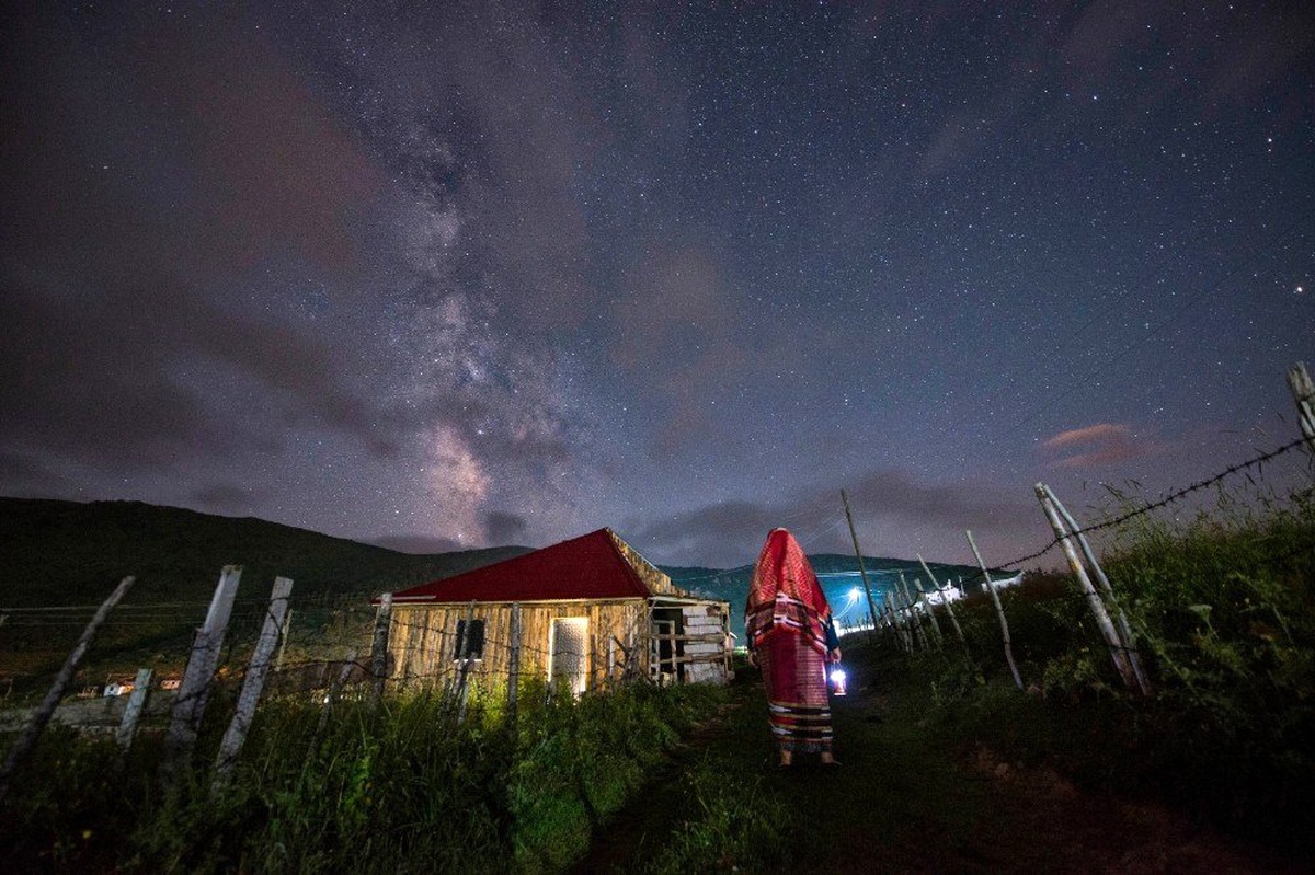Giresun\'da gökyüzü ve yıldızlar fotoğrafçıların ilgi odağı oldu