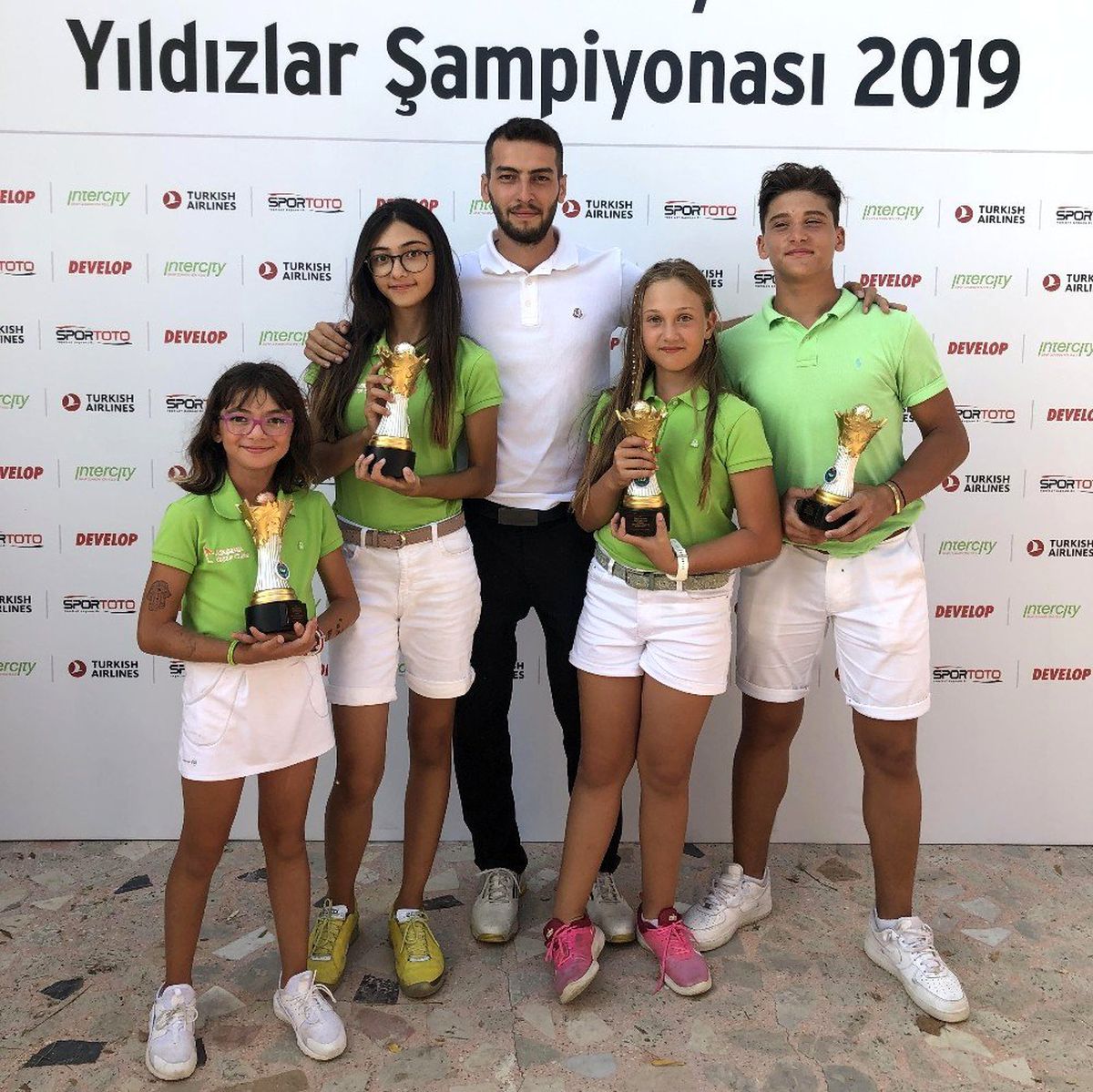 Golfün yıldızı Ataşehir oldu