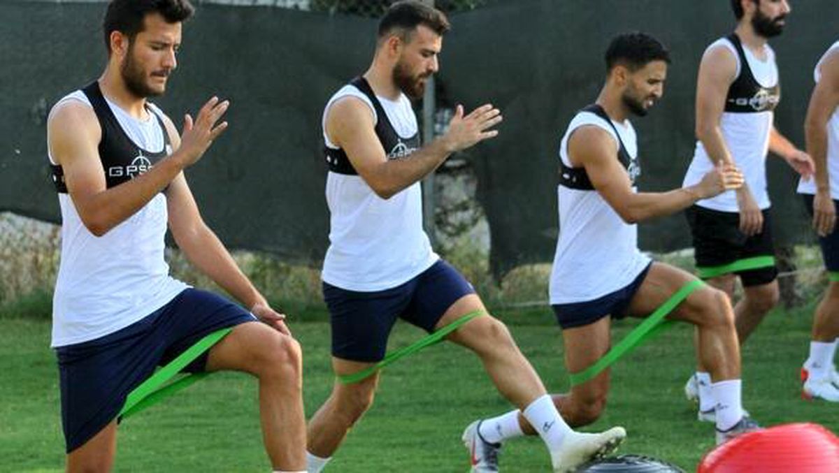Hatayspor milli arada boş durmuyor