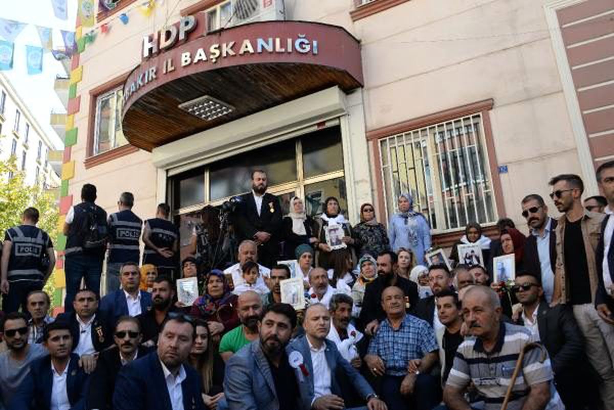 Hdp önündeki eylemde 8\'inci gün; aile sayısı 20 oldu (5)