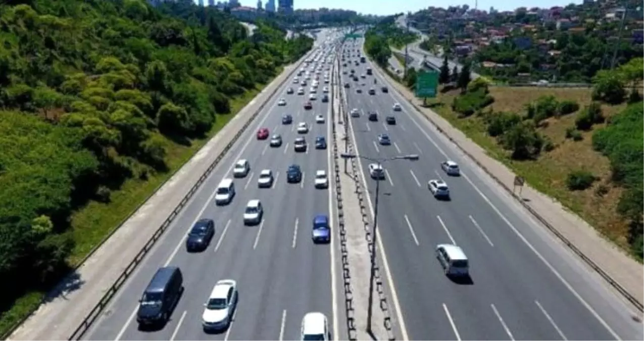 İçişleri Bakanı Soylu: Otoyollarda hız sınırının 140 kilometre olması için çalışma yapıyoruz