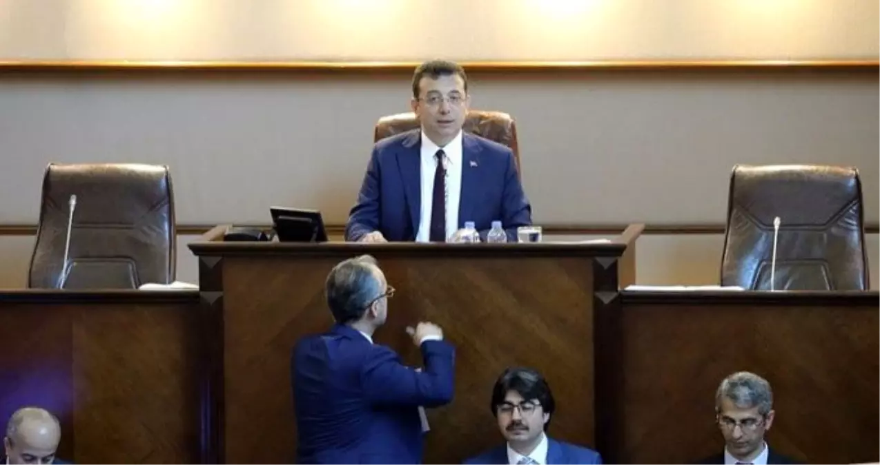 Ekrem İmamoğlu\'nun belediye meclis kararına mahkemeden durdurma kararı