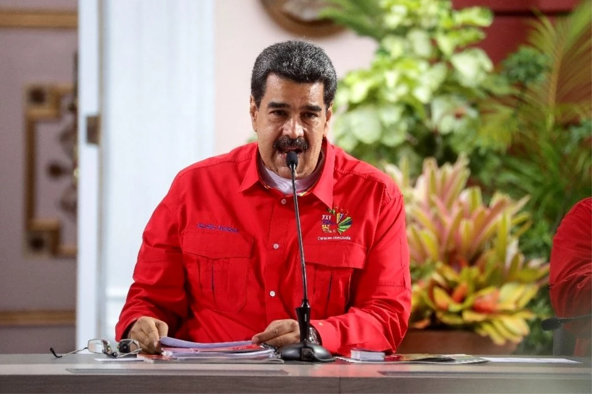 Maduro, Kolombiya\'nın tehditlerine karşı Savunma Konseyi\'ni topladı