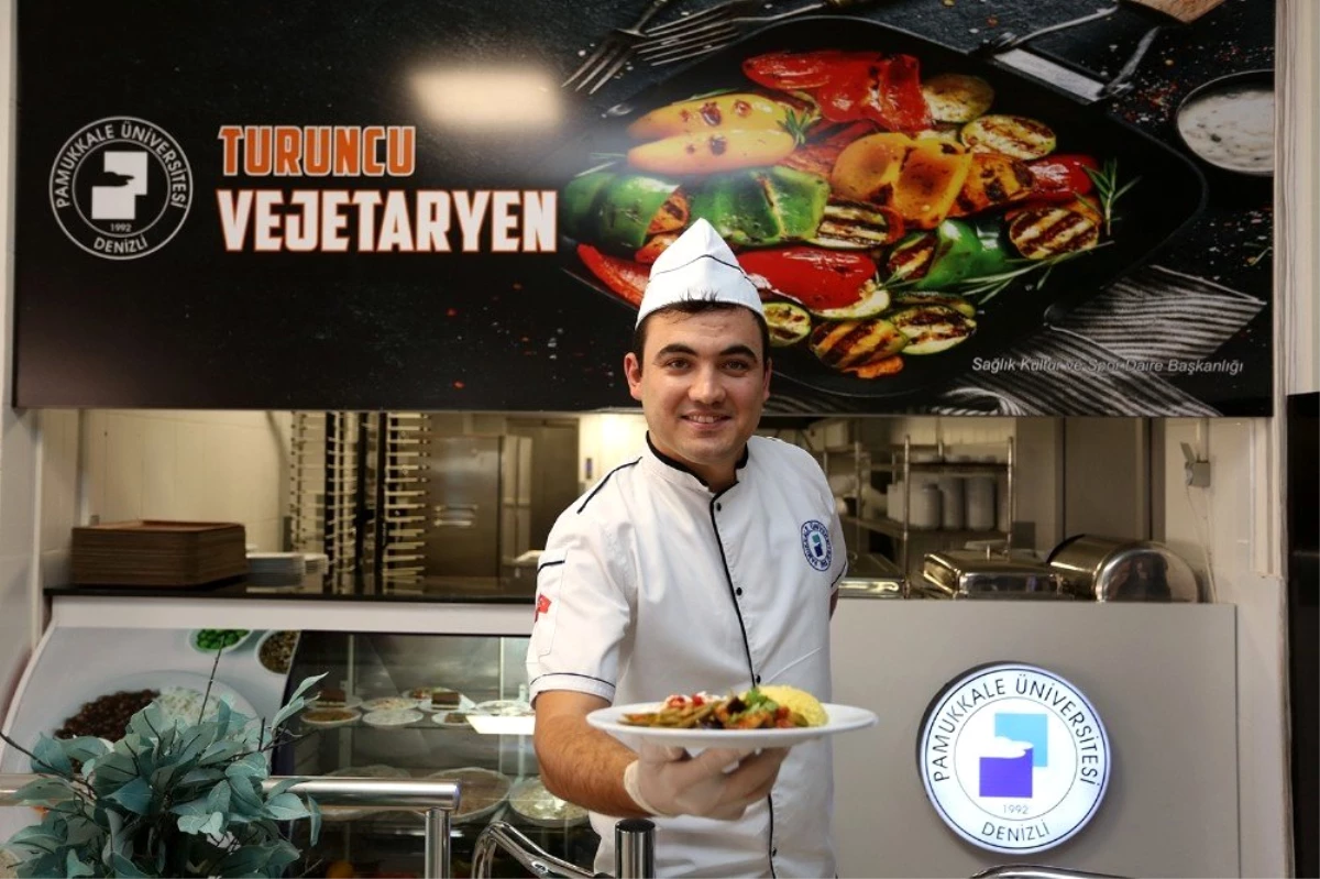 PAÜ yemekhanesinde \'Turuncu Vejetaryen\'i hizmete açıldı