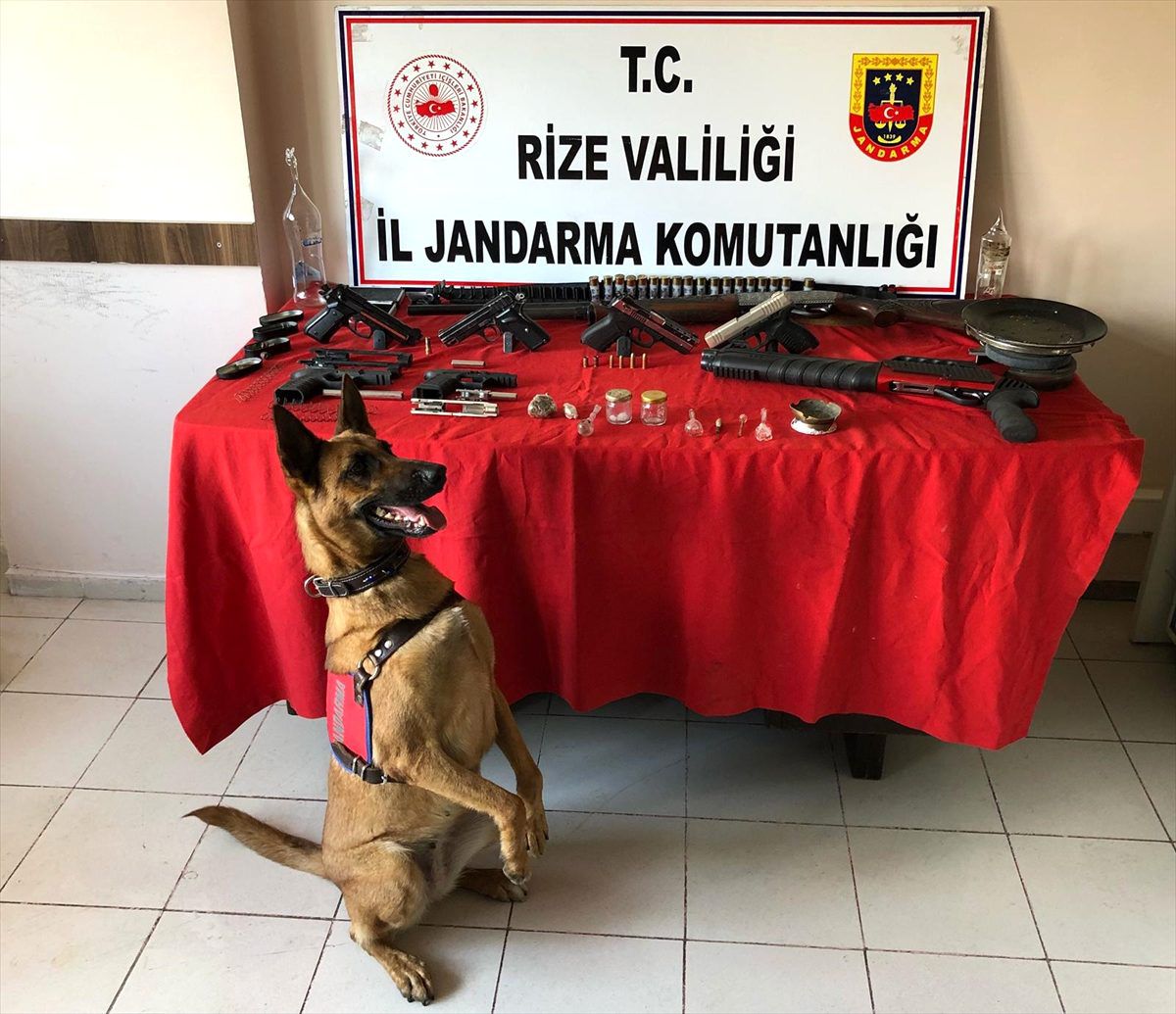 Rize\'de kaçak silah atölyesine operasyon