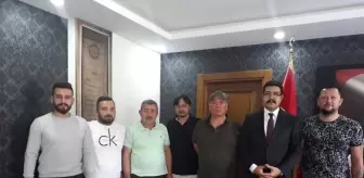 Sahipsiz kalan takıma gençler sahip çıktı