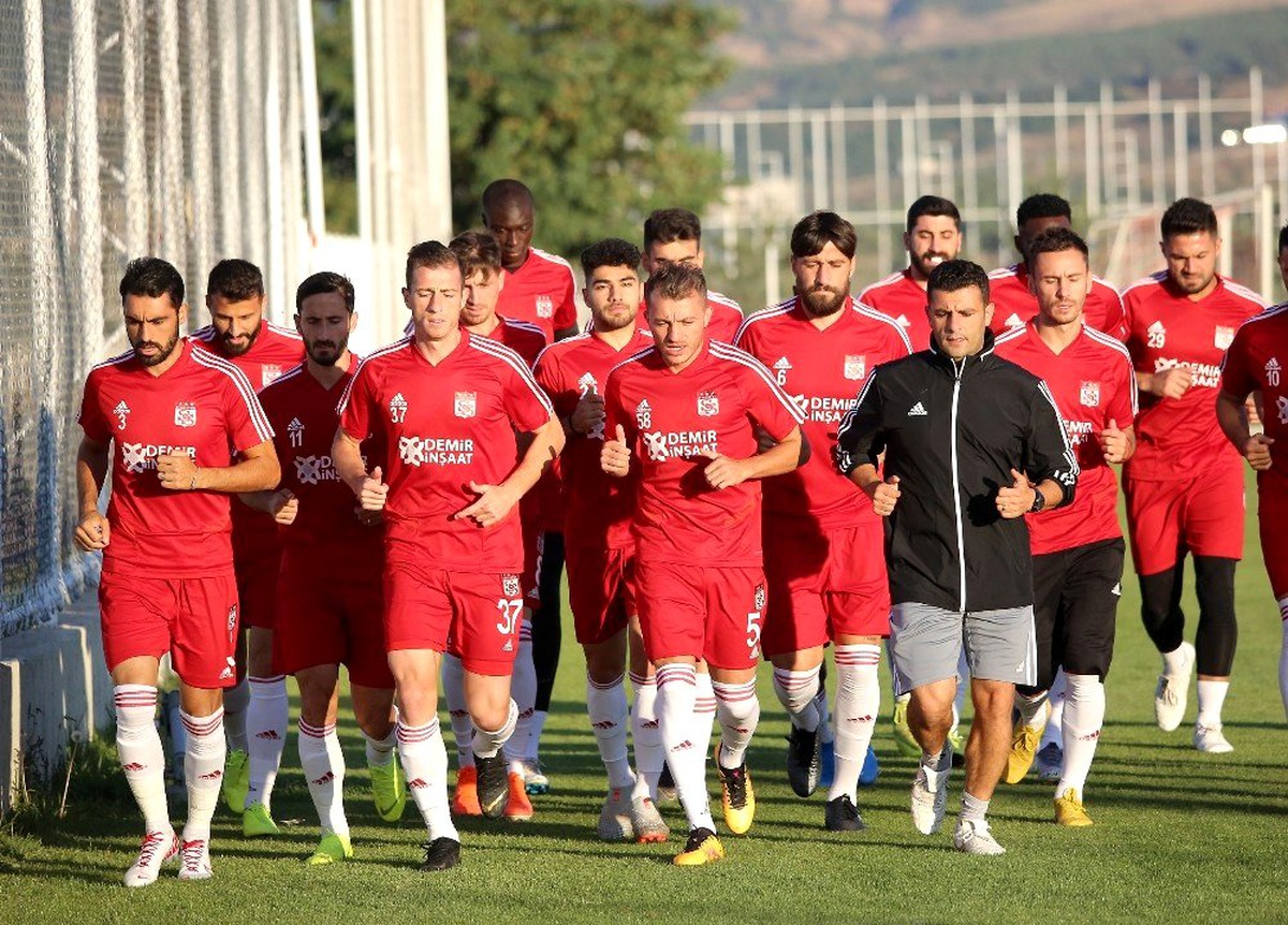 Sivasspor\'da Başakşehir hazırlığı sürüyor