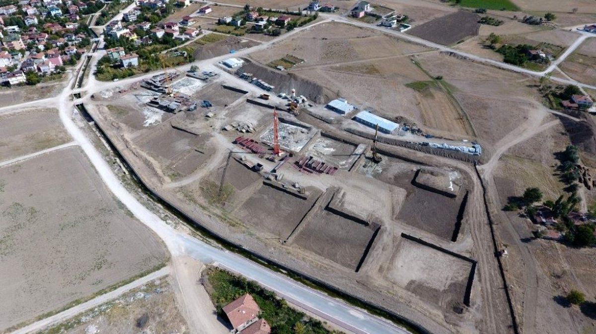 Suluova 4. Etap TOKİ\'de çalışmalar devam ediyor