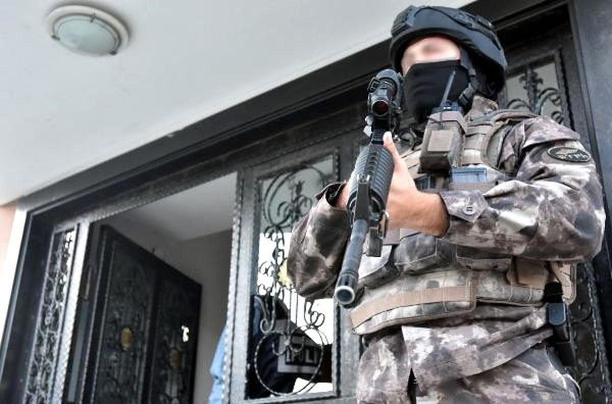 Van merkezli 5 ilde terör operasyonu: 23 gözaltı