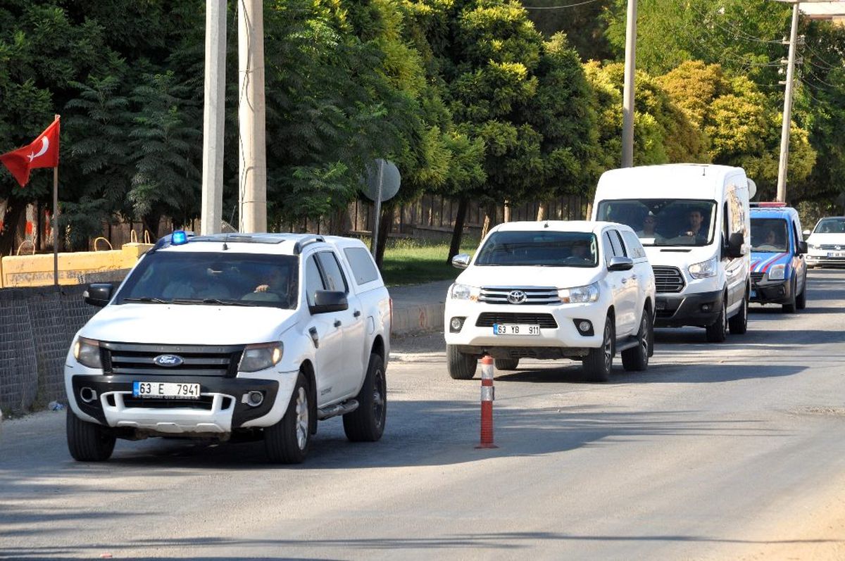ABD\'li komutanlar Akçakale\'den ayrıldı